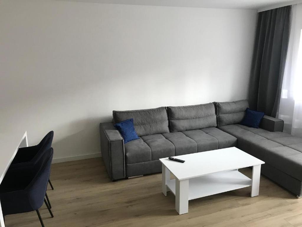 Central Аpartment Foca With Garage Eksteriør bilde