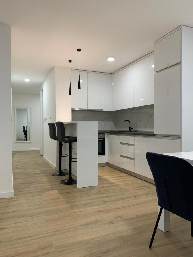 Central Аpartment Foca With Garage Eksteriør bilde